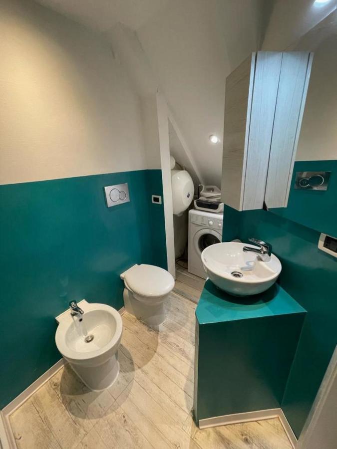 Appartamento Travi E Grigio Studio Maddalena - Genovainrelax Esterno foto