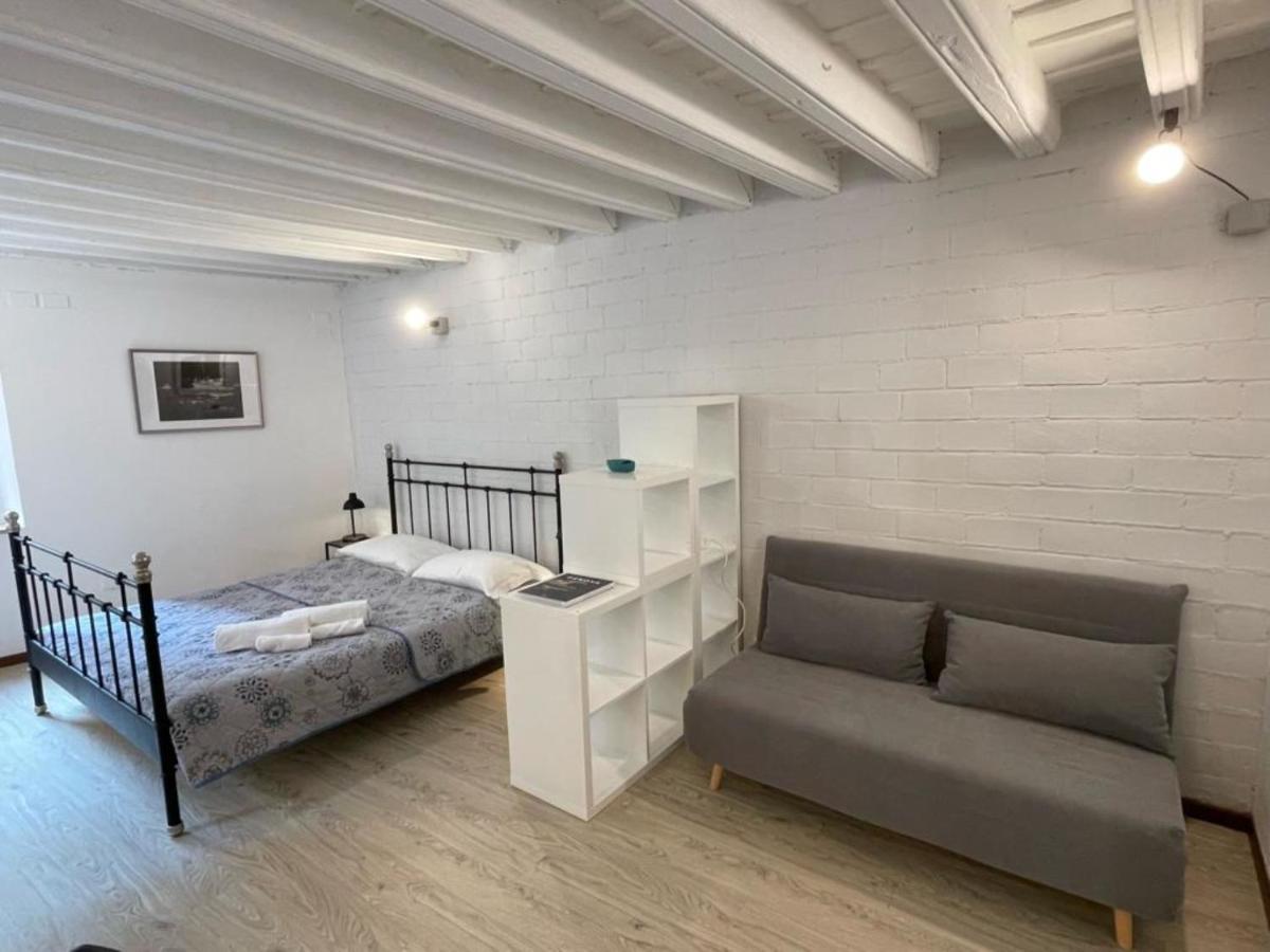 Appartamento Travi E Grigio Studio Maddalena - Genovainrelax Esterno foto
